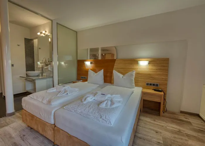 & Reibener-hof Hotel Konzell